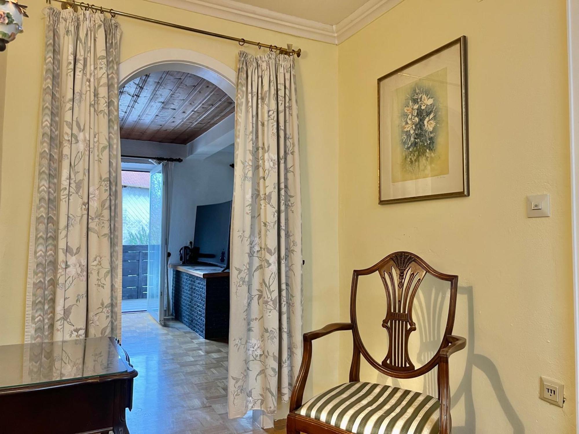 Privathaus Sieglinde Appartement Nussdorf  Buitenkant foto
